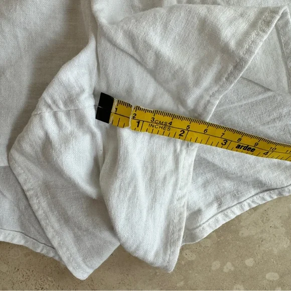 Universal Thread White Linen Pull On Elastic Waist Womens Size L 2 Inch Inseam - Picture 7 of 8